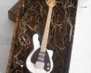 instrumentos-musicais-em-miniatura-10