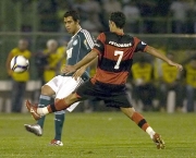 Brasil - SÃ£o Pauo - SP - 30/07/2008 - Os jogadores Leo Lima do Palmeiras e Ibson do Flamengo durante jogo do Palmeiras X Flamengo no estÃ¡dio Palestra ItÃ¡lia, em SÃ£o Paulo/SP. Jogo valido pela 16Âº rodada do Campeonato Brasileiro SÃ©rie A 2008. Foto: Junior Lago