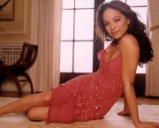 Kristin Kreuk 8