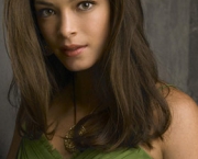 Kristin Kreuk 9