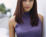 Kristin Kreuk 13