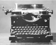 Máquina de Escrever 05