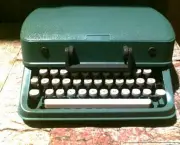 Máquina de Escrever 13