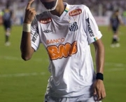 mascarado-neymar-acaba-expulso-de-campo-10