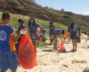 Meio Ambiente com Lixo (3)