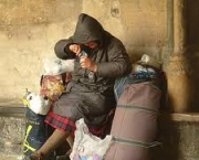 mendigo-indigente-sem-abrigo-morador-de-rua-sem-teto-6