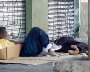 mendigo-indigente-sem-abrigo-morador-de-rua-sem-teto-3