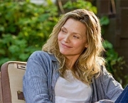 michelle-pfeiffer-4