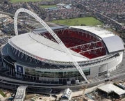 mirante-no-grand-canyon-localizado-no-arizona-estadio-de-wembley-localizado-em-londres-e-instituto-de-arte-contemporanea-localizado-em-boston-2