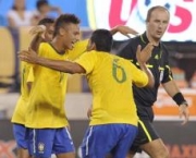 neymar-minimiza-incidente-da-banana-no-amistoso-contra-a-escocia-1