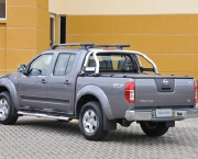 nissan-frontier-le-12