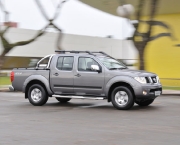 nissan-frontier-le-13