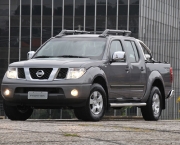 nissan-frontier-le-2