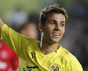 o-jogador-de-futebol-nilmar-6