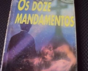 os-doze-mandamentos-03