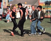 os-embalos-de-sabado-a-noite-grease-e-t-o-extraterrestre-de-volta-para-o-futuro-e-curtindo-a-vida-adoidado-2