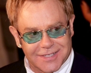 os-primeiros-cliques-do-filho-de-elton-john-13