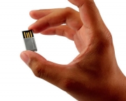 Pen Drive Minúsculo