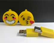 Pen Drives Engraçados (3)