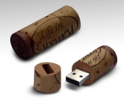 Pen Drives Engraçados (5)