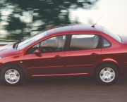 peugeot-307-sedan-feline-12