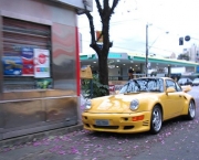 porche-amarelo-5