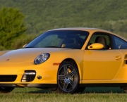 porche-amarelo-8