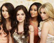 pretty-little-liars-03