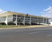Qual Órgão do Governo Utiliza o Palácio do Planalto (6)