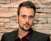 record-em-falta-de-atores-na-faixa-dos-30-anos-13