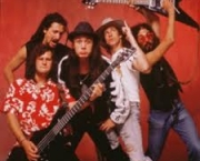 rock-internacional-dos-anos-80-13