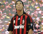 ronaldinho-gaucho-na-capa-da-revista-rolling-stone-3