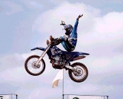 saltos-de-motocross-estilo-livre-10