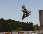 saltos-de-motocross-estilo-livre-7