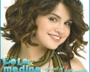 selena-gomez-com-cabelo-curto-11