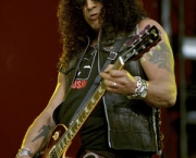 Slash 9