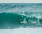 Surfistas Pegando Onda Gigante (7)