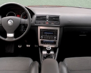 volkswagen-golf-gt-total-flex-12