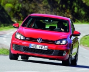 volkswagen-golf-gti-2