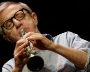 woody-allen-mostra-seu-lado-musico-10