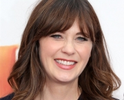 Zooey Deschanel (17)