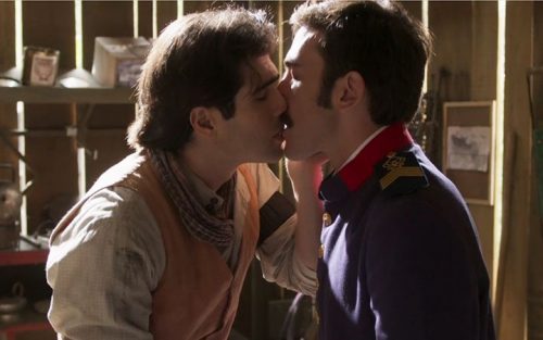 Beijo de Luccino e Otávio 