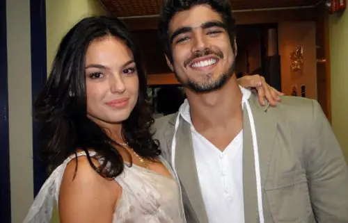 Caio Castro e Ísis Valverde 