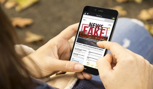 Site Com Fake News no Celular 
