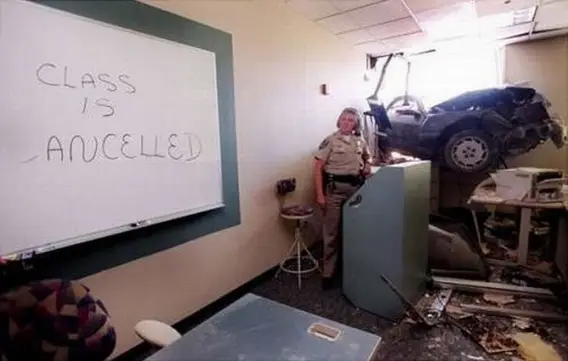 Aula Cancelada