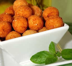 Bolinho de Arroz Frito