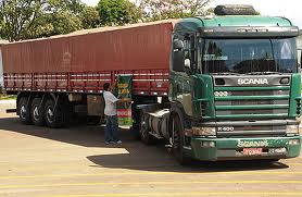 Carreta Scania