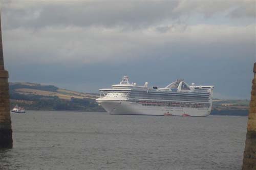 Navio Na Ilha Britanica