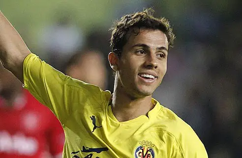 O Jogador De Futebol Nilmar