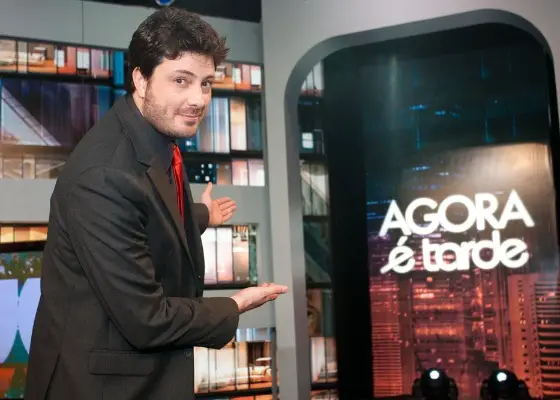 Danilo Gentili: Agora é Tarde